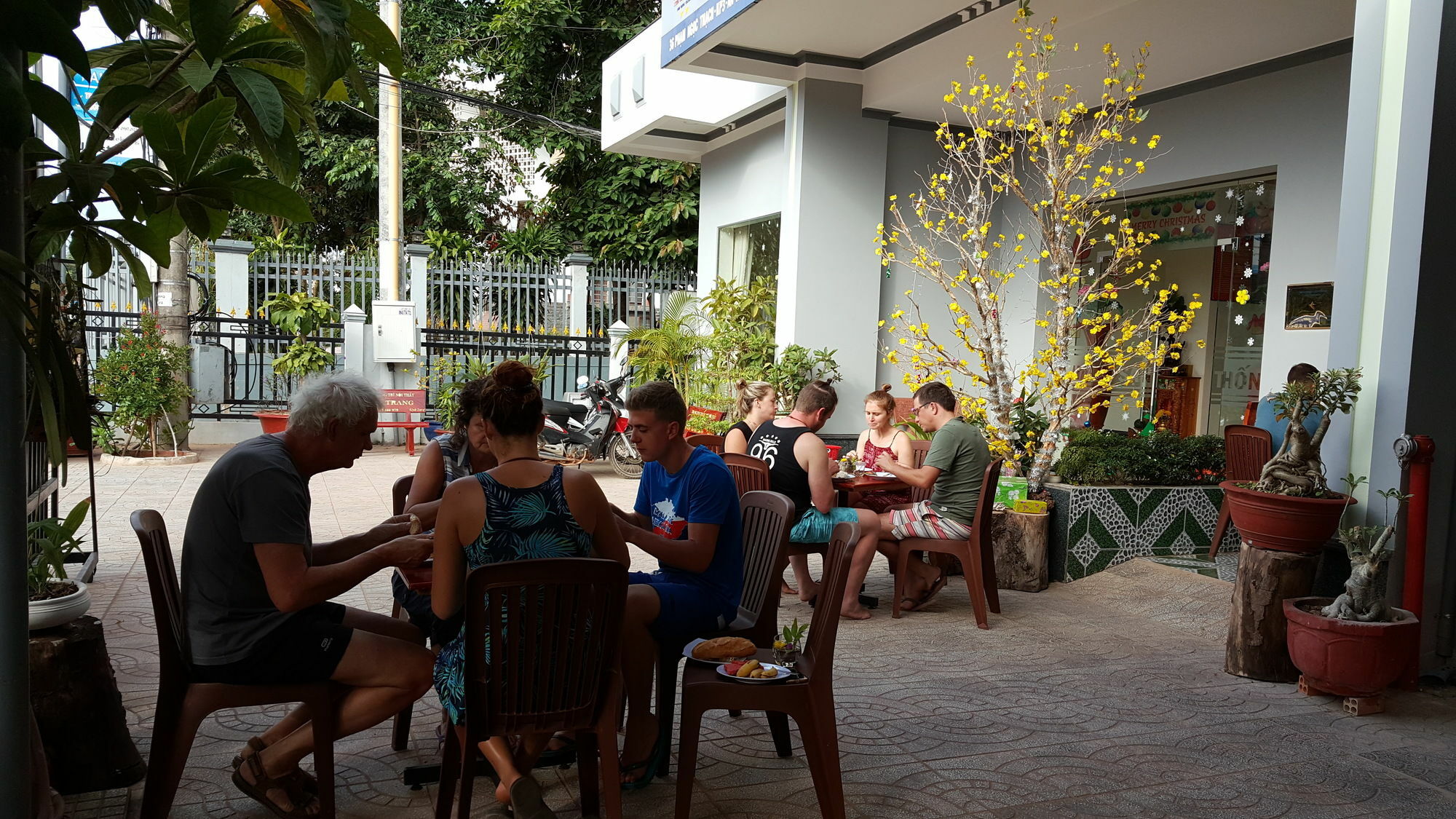 Lien Thong Hotel Phu Quoc Esterno foto